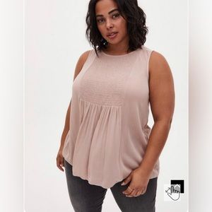 TORRID Crinkle Gauze Smocked Tank size 2 Pink